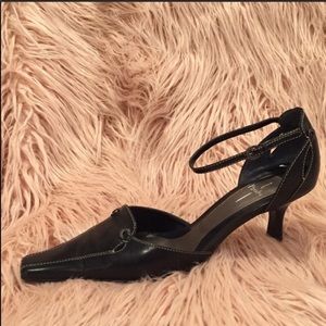 LÍNEA PAOLO black high heels, size 9.5